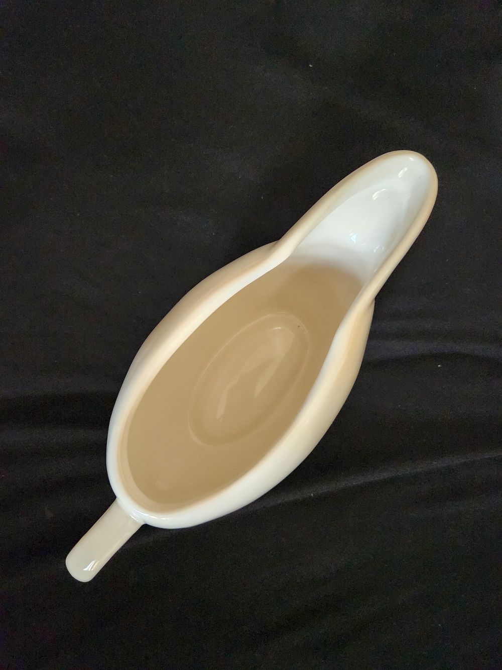 Rae Dunn White 'YUM' Ceramic Gravy Boat - Picture 5 of 7